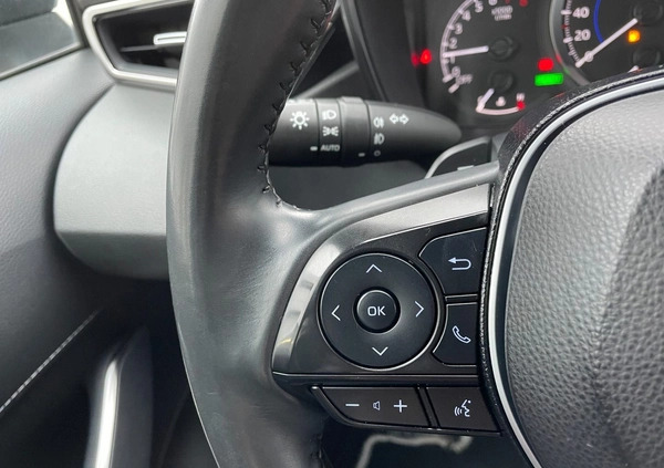 Toyota Corolla cena 86900 przebieg: 113897, rok produkcji 2019 z Skoki małe 379